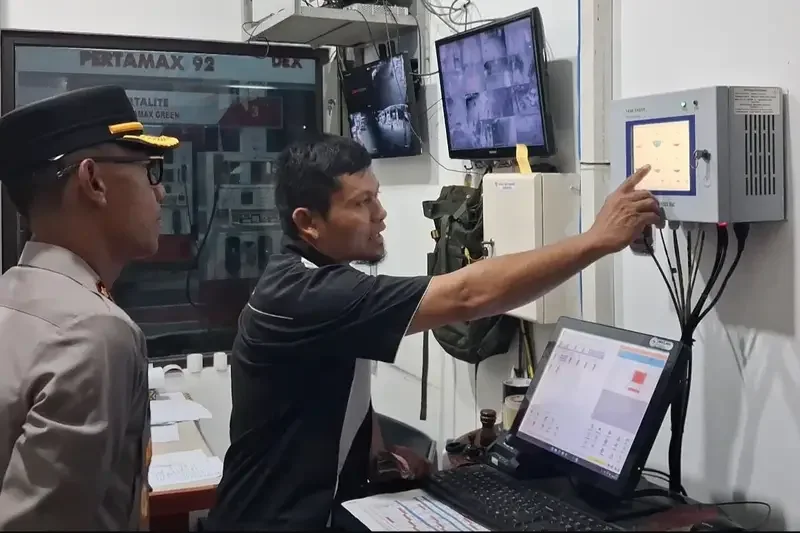 Kapolres Malang Sidak Sejumlah SPBU, Cek Stok BBM di Tengah Kekhawatiran Kelangkaan