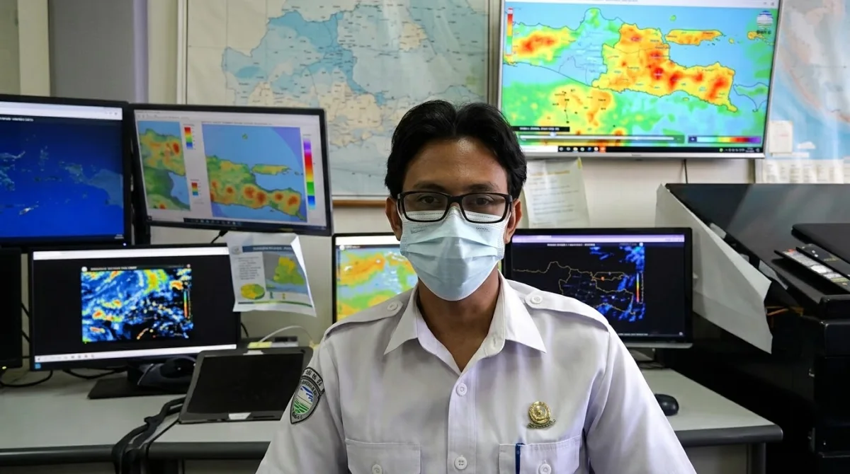 Hari Tanpa Bayangan di Surabaya, BMKG Ingatkan Risiko Paparan Sinar UV